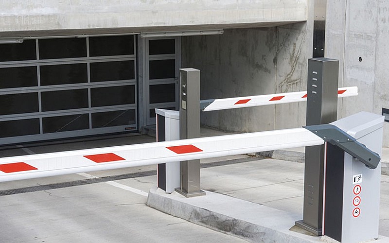 Bild 2 zum Thema Schrankenanlagen, Torsysteme und Absperranlagen